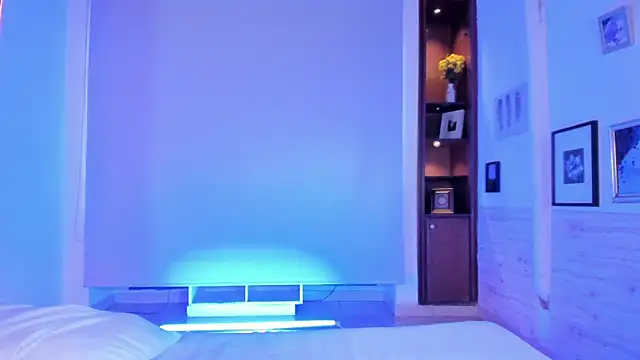 Susann Ross online show from 01.21.25