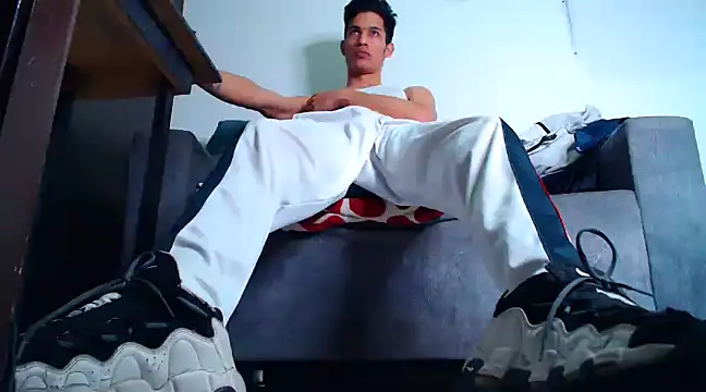 mastersmits online show from 02.25.25