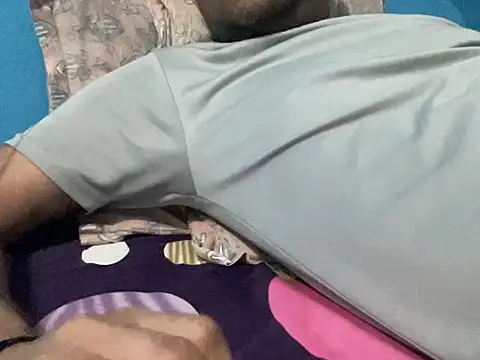 Snapshot of NiceBoy9099 chatting on 09.14.25 NiceBoy9099 online show from 09.14.25