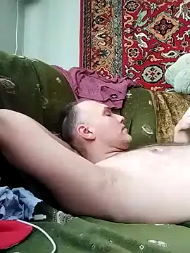 Snapshot of Pineapple04 chatting on 02.09.25 Pineapple04 online show from 02.09.25