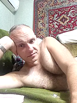 Snapshot of Pineapple04 chatting on 09.12.25 Pineapple04 online show from 09.12.25