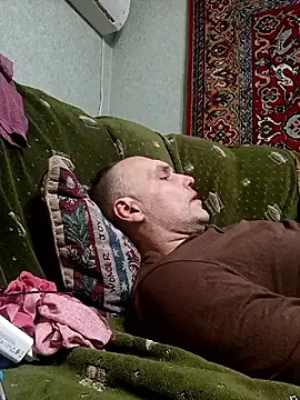 Pineapple04 online show from 12.19.25