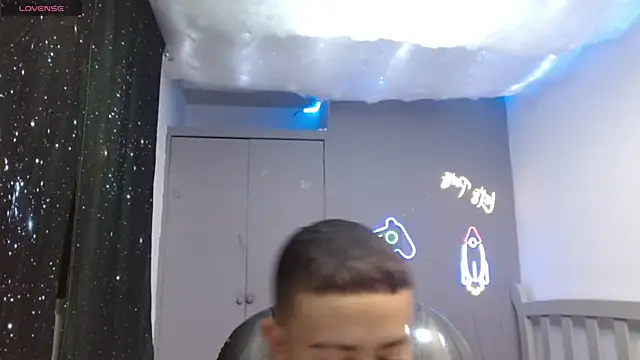 Xavii18 online show from 03.06.25