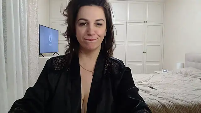 Snapshot of Dina0908 chatting on 02.12.25 Dina0908 online show from 02.12.25