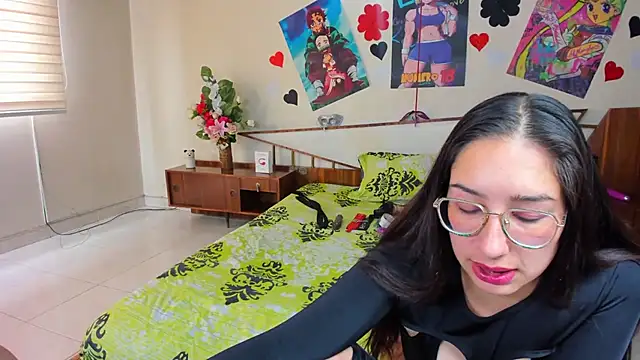 Snapshot of jeyloveebony chatting on 01.08.25 jeyloveebony online show from 01.08.25