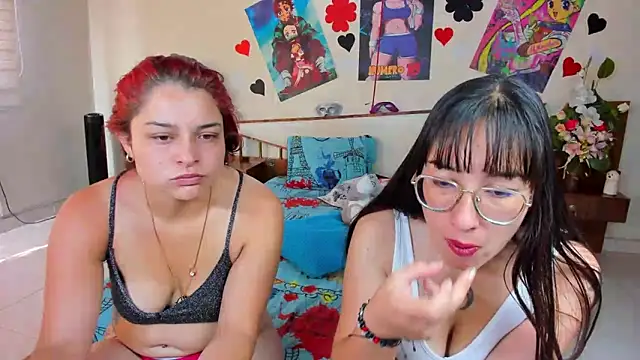 Snapshot of jeyloveebony chatting on 01.14.25 jeyloveebony online show from 01.14.25