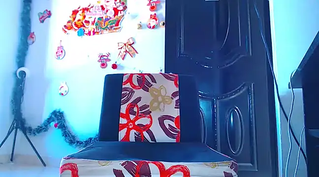 ADAM HOT online show from 12.05.24