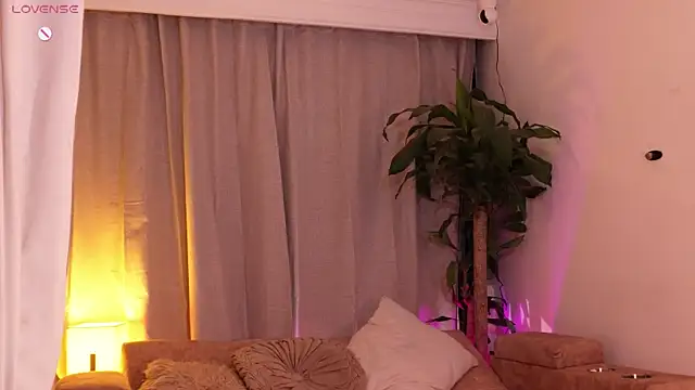 Snapshot of sammy_laszlow chatting on 09.27.25 sammy laszlow online show from 09.27.25