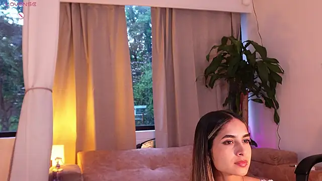 Snapshot of sammy_laszlow chatting on 10.11.25 sammy laszlow online show from 10.11.25