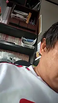 Snapshot of 07YUKIO chatting on 10.03.25 07YUKIO online show from 10.03.25