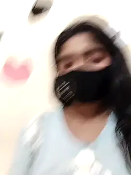 Lina-Rose online show from 03.10.25