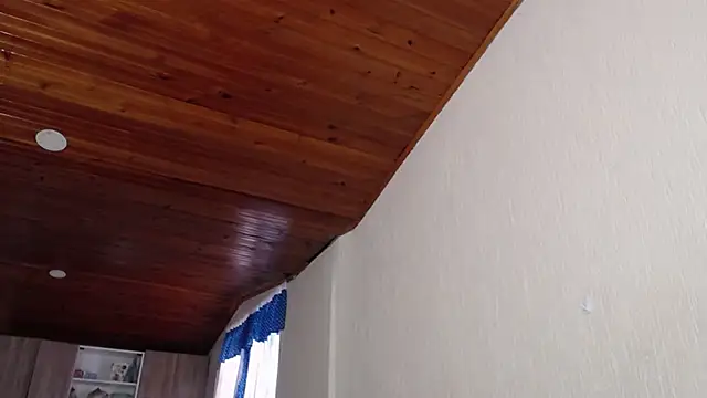 Snapshot of Cuty_sexy_hot chatting on 10.12.25 Cuty sexy hot online show from 10.12.25