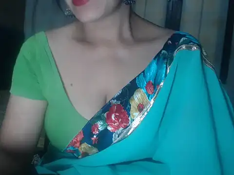 Snapshot of LustyShreya chatting on 10.08.25 LustyShreya online show from 10.08.25
