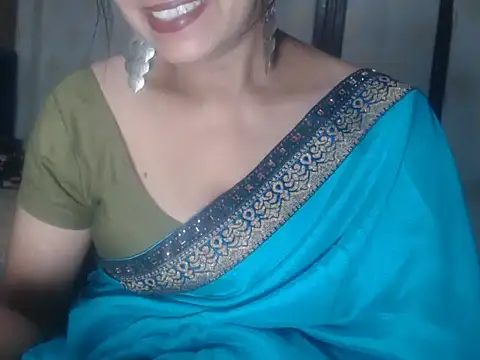 Snapshot of LustyShreya chatting on 10.12.25 LustyShreya online show from 10.12.25