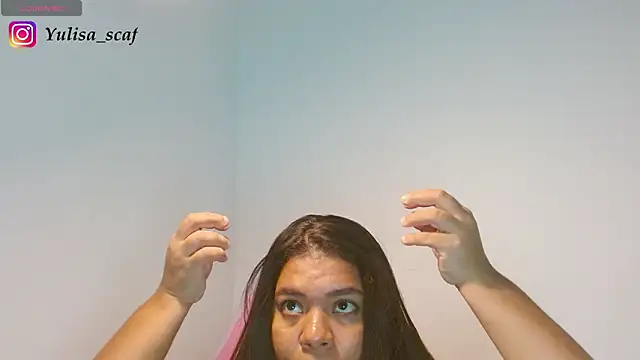 Snapshot of yulissa18 chatting on 06.14.26 yulissa18 online show from 06.14.26