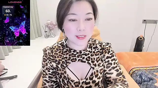 Crystal Wings online show from 01.09.26