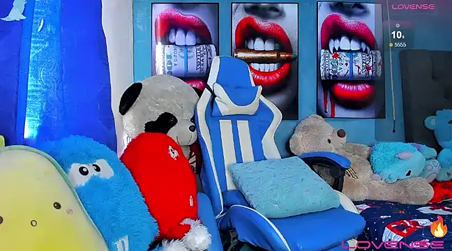 soyander03  online show from 01.08.25