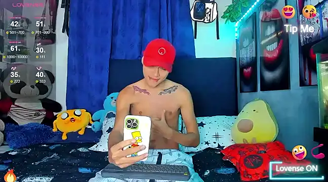 soyander03  online show from 02.27.25