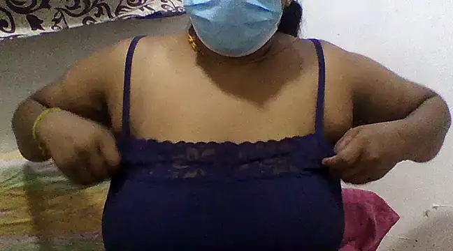 Snapshot of selharsha chatting on 03.08.25 selharsha online show from 03.08.25