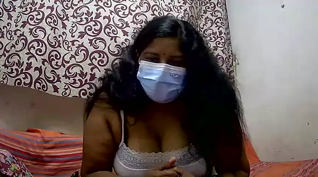 Snapshot of selharsha chatting on 03.20.25 selharsha online show from 03.20.25