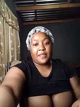 Missmoox24 online show from 02.10.26