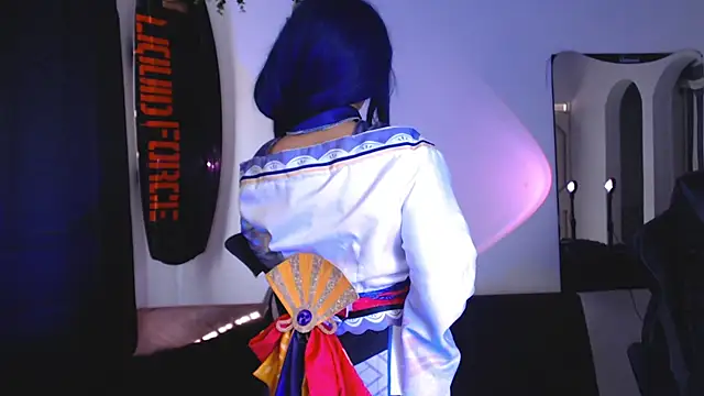 Snapshot of liz-beths chatting on 09.25.25 liz-beths online show from 09.25.25