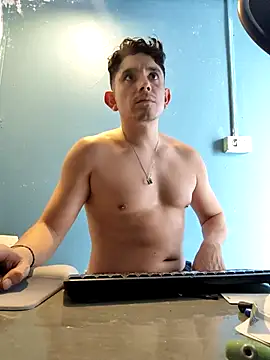 Snapshot of Anto_BWC chatting on 09.29.25 Anto BWC online show from 09.29.25