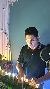 Snapshot of Anto_BWC chatting on 10.10.25 Anto BWC online show from 10.10.25