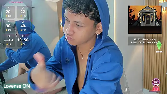 Snapshot of axel_ps chatting on 10.02.25 axel ps online show from 10.02.25