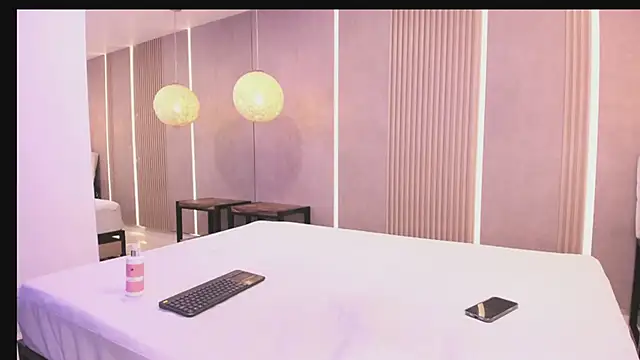 Snapshot of scarlett_keit chatting on 03.15.25 scarlett keit online show from 03.15.25