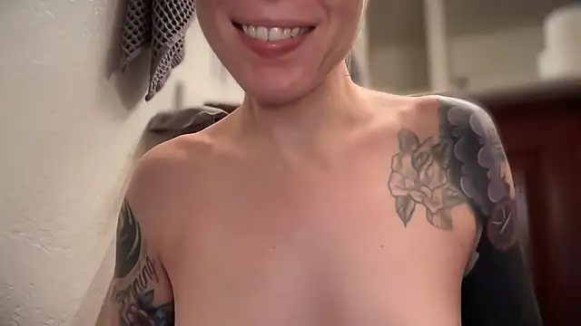 Goldensexetary69 online show from 02.13.25
