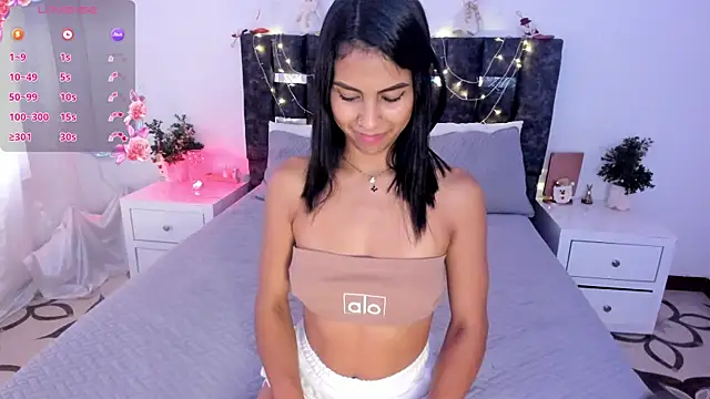 sharonmiller 2  online show from 12.05.24