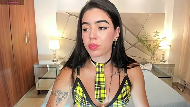 zoee jackson online show from 02.20.25