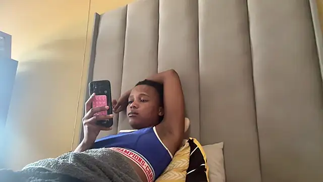 SexyZeeee online show from 09.12.25