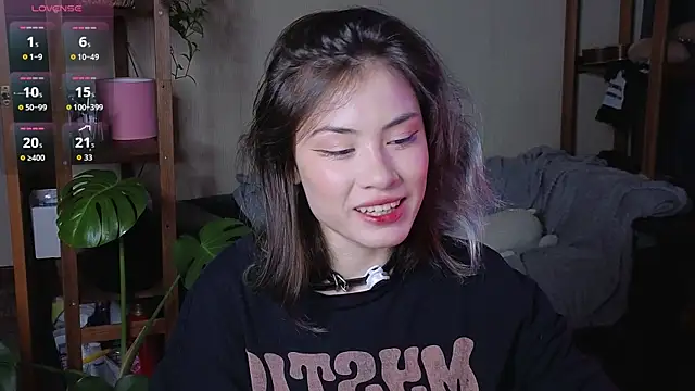 alicekiit online show from 10.13.25