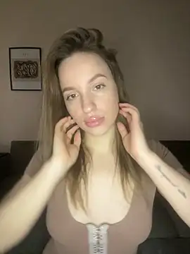 EdnaBradley online show from 11.20.25