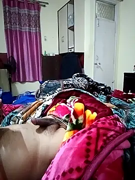 Snapshot of Spgaarya chatting on 02.23.25 Spgaarya online show from 02.23.25