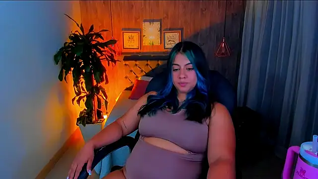 Xisu  online show from 01.30.25