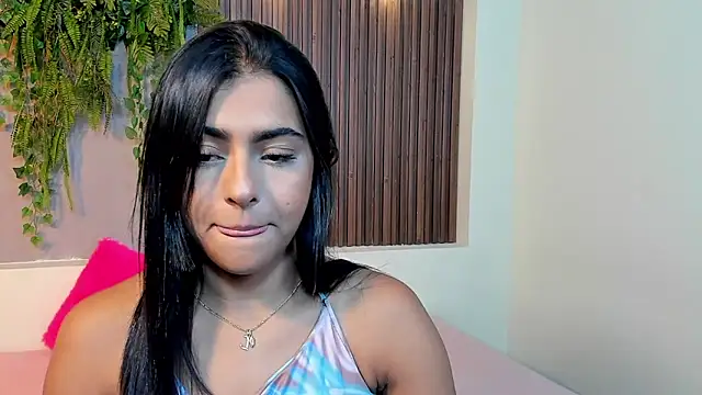 Snapshot of AmyBarton02 chatting on 10.03.25 AmyBarton02 online show from 10.03.25