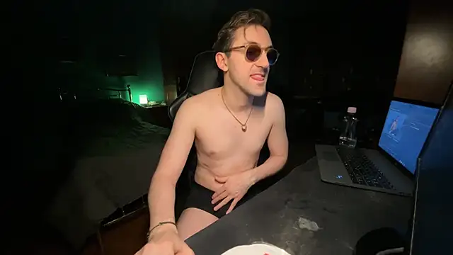 Stefisexy91 online show from 01.13.26