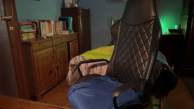 Snapshot of Stefisexy91 chatting on 02.15.26 Stefisexy91 online show from 02.15.26