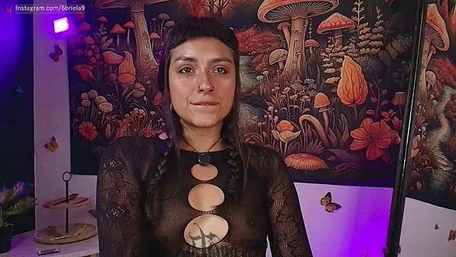 6Briela9  online show from 04.28.26