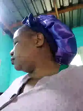 Bustyslave48 online show from 09.10.25