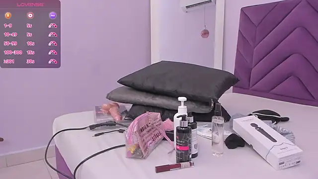 Maddyjohnsonn online show from 12.29.24