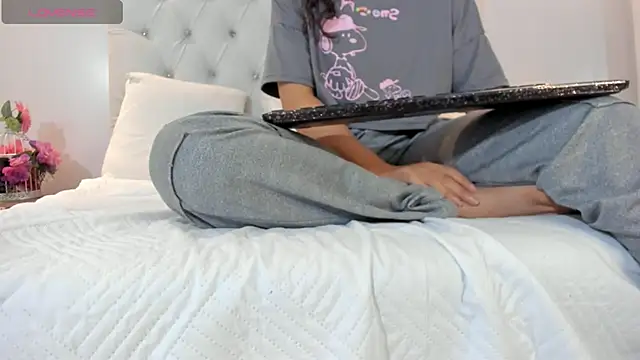 brithany rousee online show from 09.10.25