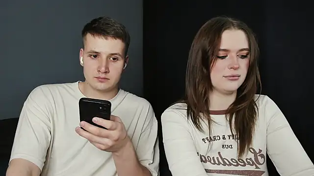 Pinku kitsune online show from 03.16.25