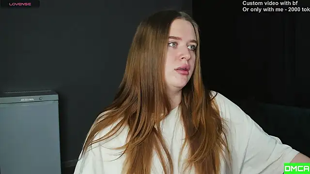 Snapshot of Pinku_kitsune chatting on 02.11.26 Pinku kitsune online show from 02.11.26