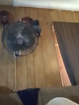 Snapshot of luke_thighwalker2469 chatting on 12.21.24 luke thighwalker2469 online show from 12.21.24