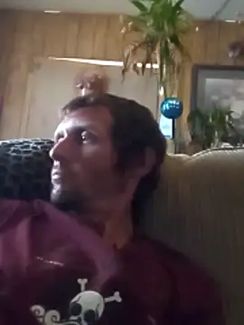 Snapshot of luke_thighwalker2469 chatting on 12.25.24 luke thighwalker2469 online show from 12.25.24