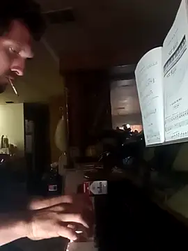 Snapshot of luke_thighwalker2469 chatting on 12.31.24 luke thighwalker2469 online show from 12.31.24